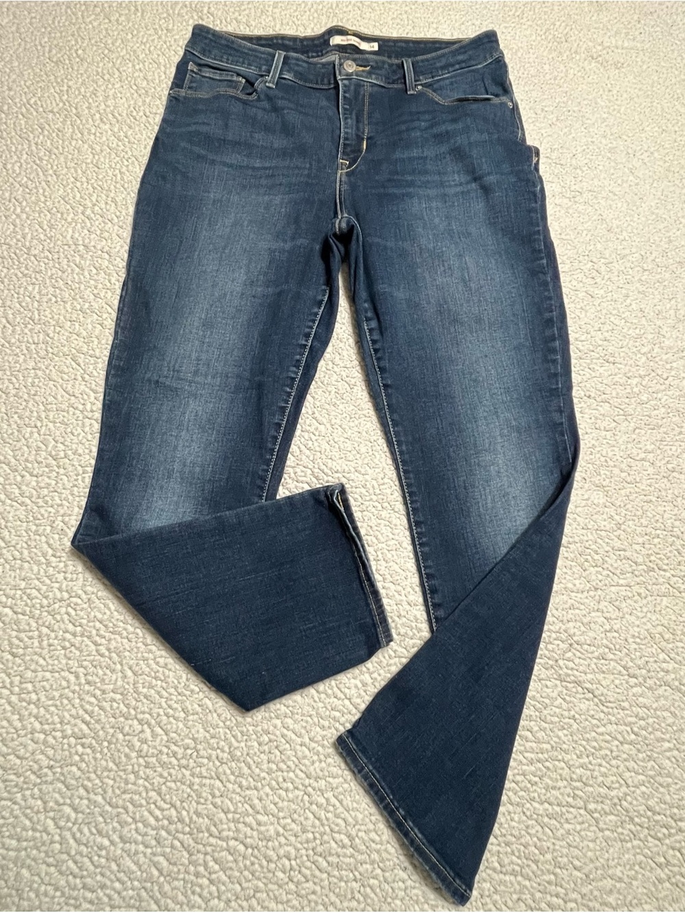 Levi's women's Mid rise Denim Jeans